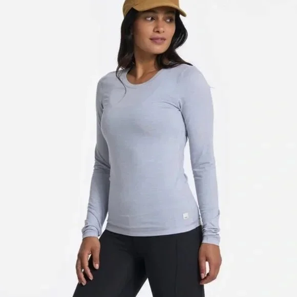 NEW Vuori Womens Long Sleeve Lux Crew Performance Tee NWT XL Platinum Heather - Picture 8 of 10